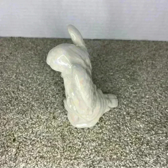 Iridescent Praying Angel Figurine 4.5” Tall, kneeling in prayer - Picture 7 of 8